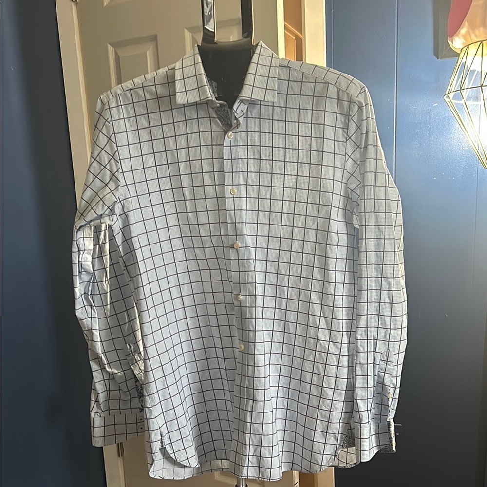 Blue Casual Button Down Shirt with Classic Style